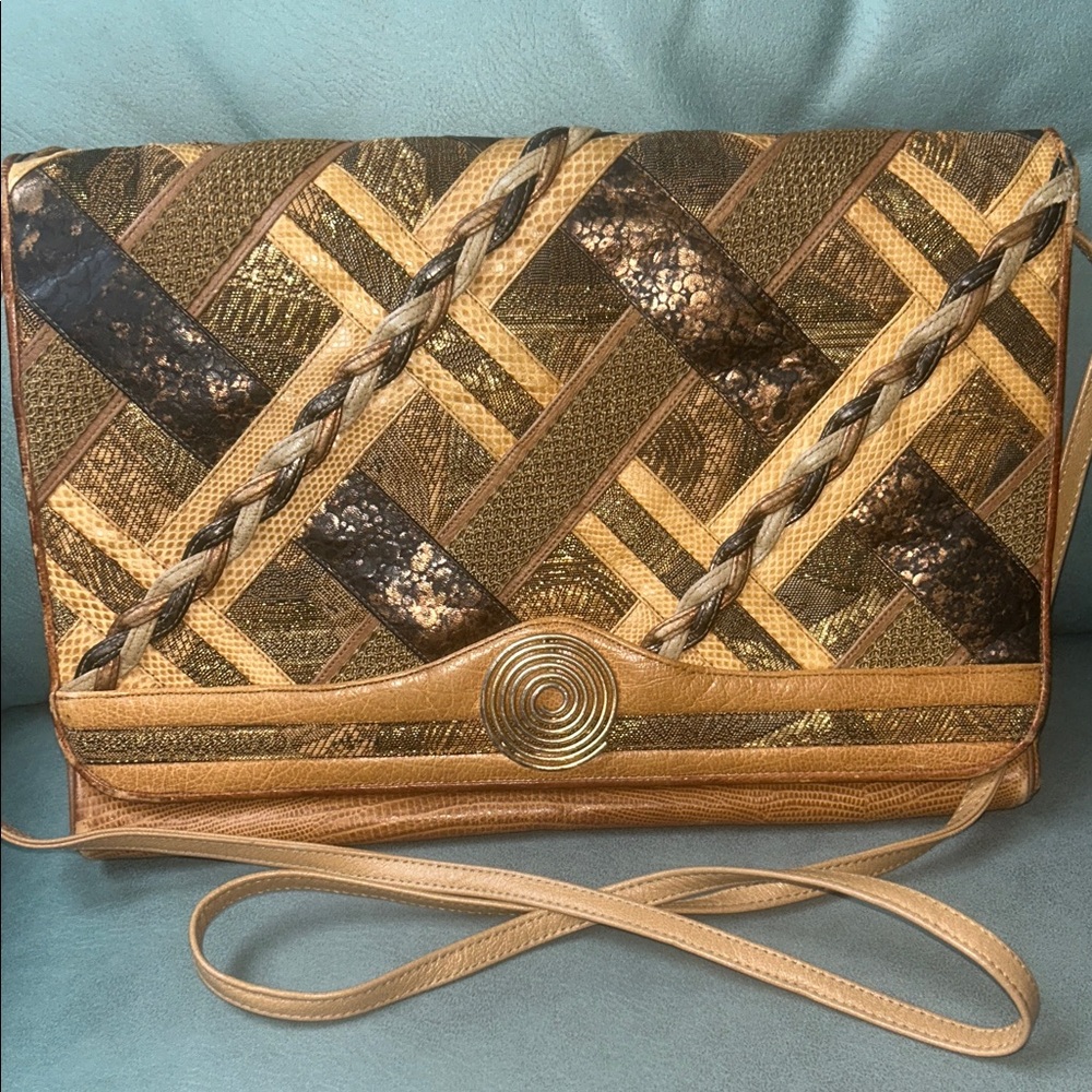 Sharif Vintage is 1980’s Gold and Brown Fabric and Leather Patterned Clutch EUC